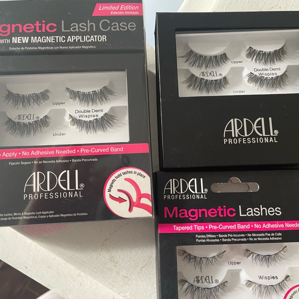 Ardell Professional magnetic wispies lashes (3 boxes)